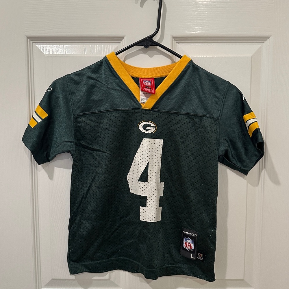 Kids Green Bay Packer shirt. Sports material